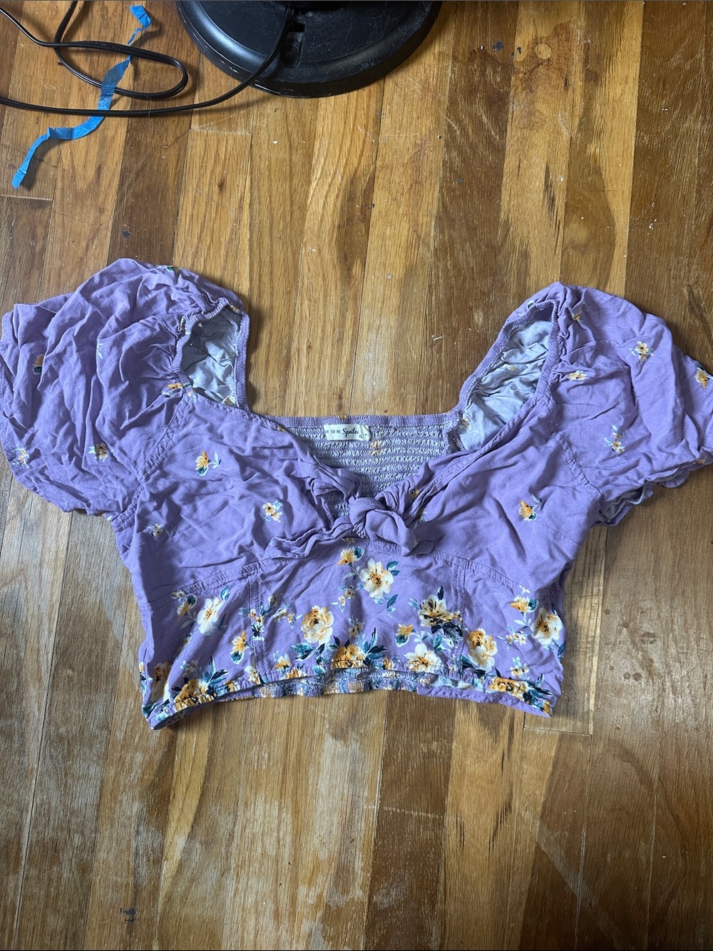 SO Lavender Floral Tie-Front Crop Top